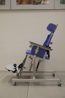 Учебное место учащегося с нарушением ОДА (р. гр. 0,70-0,90 м, столешница из пластика) - fgospostavki.ru - Хабаровск